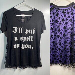 made right womens short sleeve shirt with 2 capes halloween size small 3 5